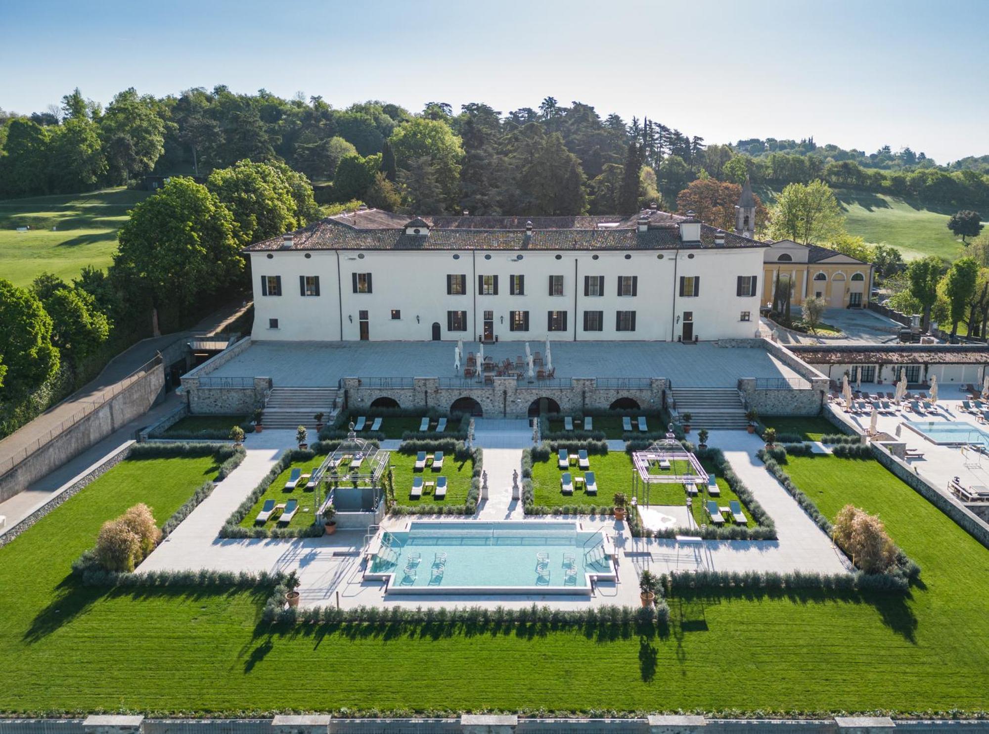 Qc Termegarda Spa & Golf Resort Calvagese Della Riviera Exterior foto